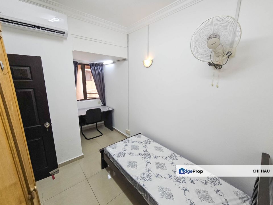 Indah Villa Female only room free Wifi & Water, nearby Sunway & Monash, Selangor, Bandar Sunway