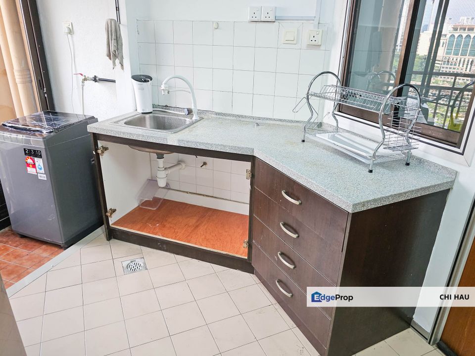 Indah Villa Female only room free Wifi & Water, nearby Sunway & Monash, Selangor, Bandar Sunway