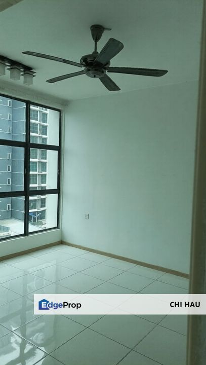 [Nearby Avisena, MSU & etc] Partial Furnished Vista Alam @ Shah Alam 2 Bedrooms 2 Bathrooms for rent, Selangor, Shah Alam