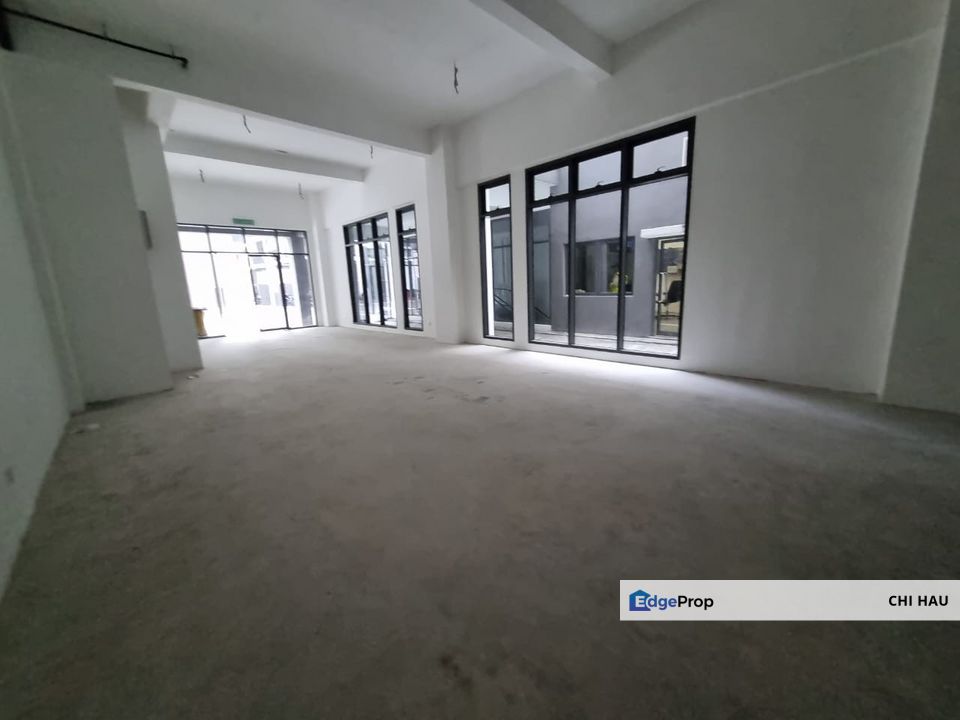 BRAND NEW Good Condition Edusentral Ground Floor End Lot Shoplot for RENT, Selangor, Setia Alam/Alam Nusantara