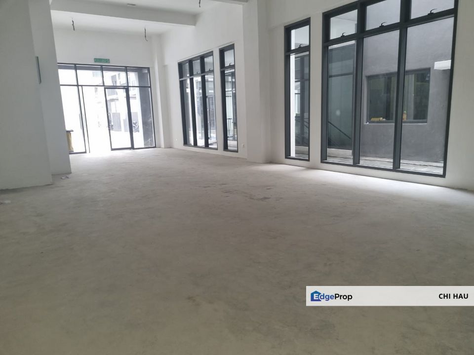 BRAND NEW Good Condition Edusentral Ground Floor End Lot Shoplot for RENT, Selangor, Setia Alam/Alam Nusantara