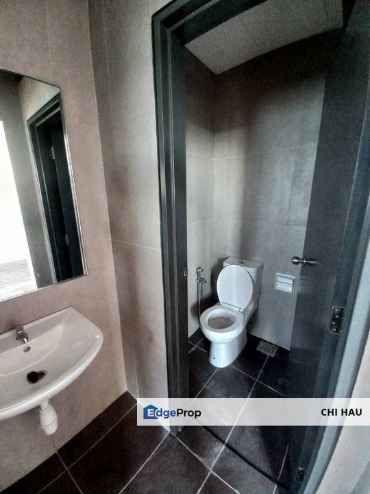 Edusentral Second Floor Shoplot for RENT, Selangor, Setia Alam/Alam Nusantara