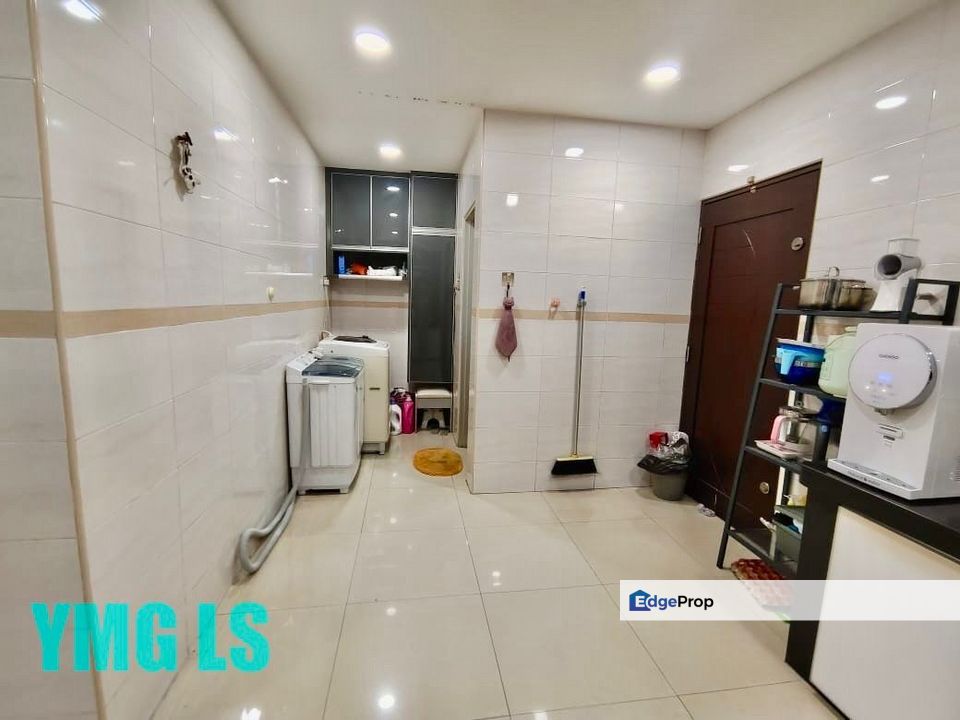 Fully Extended Double Storey Terrace Bandar Parkland @ Klang for SALE, Selangor, Klang