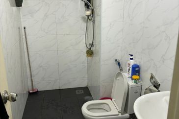 Vista Alam Serviced Apartment