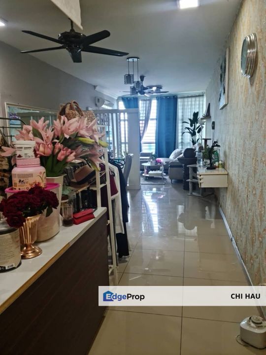 Corner Unit Vista Alam @ Shah Alam 2 Bedrooms 2 Bathrooms for SALE, Selangor, Shah Alam