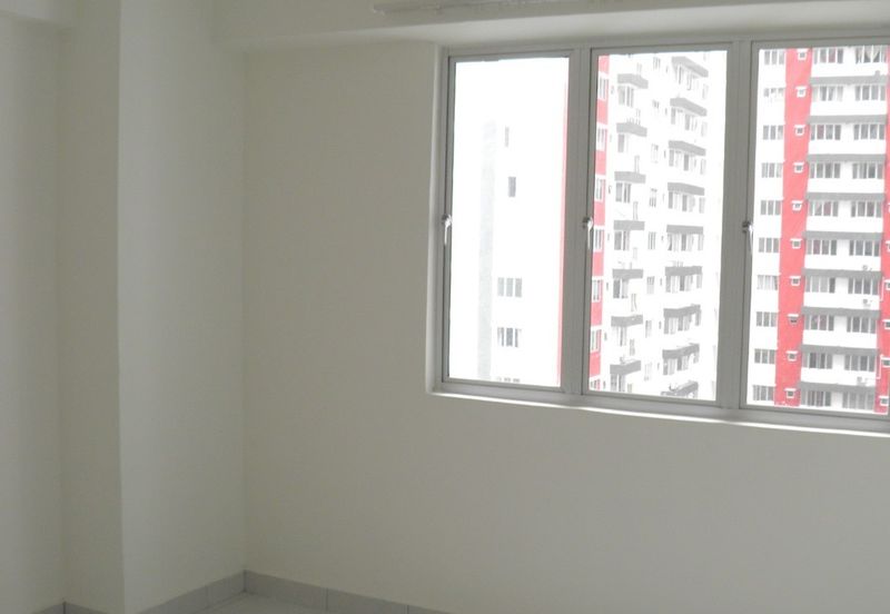 Main Place Residence