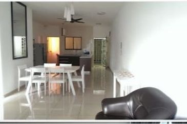 Vista Alam Serviced Apartment