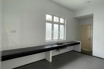 Casa Idaman, Setia Alam