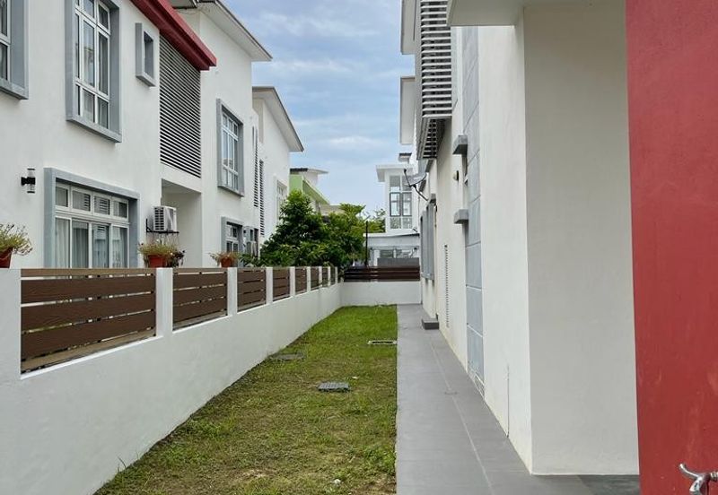 Casa Idaman, Setia Alam