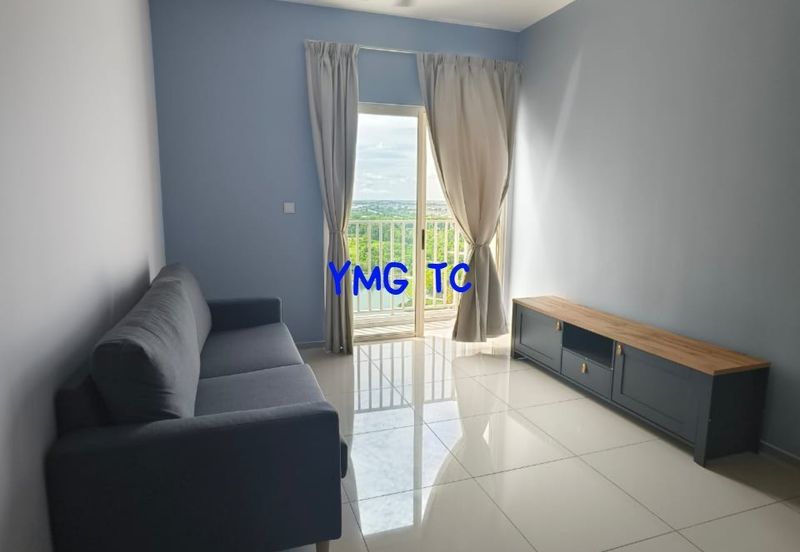 The Tresor @ Gravit 8 *