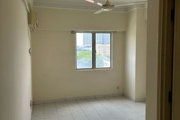 Well Maintained & Low Density Pandan Ville Condominium, Kuala Lumpur