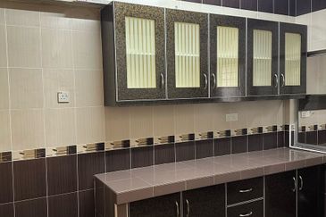 Well Maintained & Low Density Pandan Ville Condominium, Kuala Lumpur