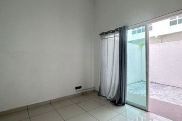 FOR RENT Semi Detached Home (RM0.99sqft), Laman Vista Alam, Jalan Astaka 3B/KU2, 41050 Bandar Bukit Raja, Klang 