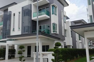FOR RENT Semi Detached Home (RM0.99sqft), Laman Vista Alam, Jalan Astaka 3B/KU2, 41050 Bandar Bukit Raja, Klang 