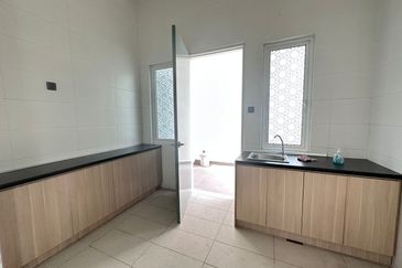 FOR RENT Semi Detached Home (RM0.99sqft), Laman Vista Alam, Jalan Astaka 3B/KU2, 41050 Bandar Bukit Raja, Klang 
