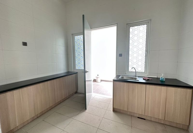 FOR RENT Semi Detached Home (RM0.99sqft), Laman Vista Alam, Jalan Astaka 3B/KU2, 41050 Bandar Bukit Raja, Klang 