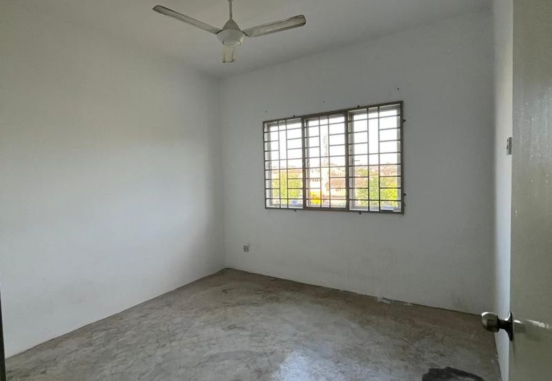 For RENT: Budget-Friendly Living at Pangsapuri Residensi Begonia, TTDI Grove, Kajang