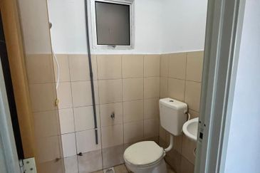 For RENT: Budget-Friendly Living at Pangsapuri Residensi Begonia, TTDI Grove, Kajang