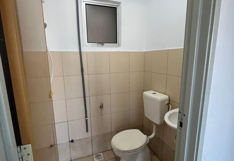 For RENT: Budget-Friendly Living at Pangsapuri Residensi Begonia, TTDI Grove, Kajang