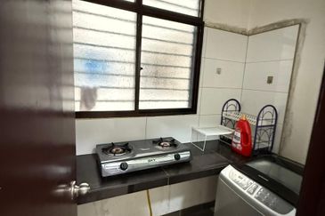 Residensi Zamrud (Zamrud Residensi)