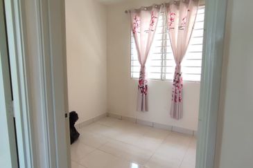 Villa Residence @ Goodview Heights