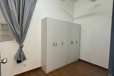 PR1MA Lakefront Homes