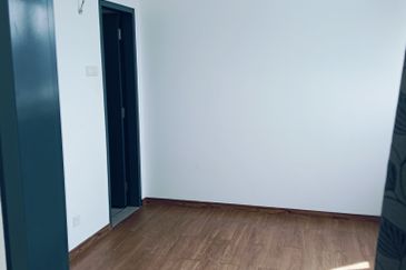 PR1MA Lakefront Homes