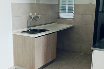 PR1MA Lakefront Homes