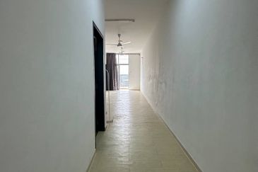 PR1MA Lakefront Homes