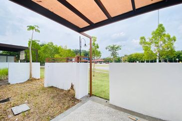 Duta Villa, Presint 14