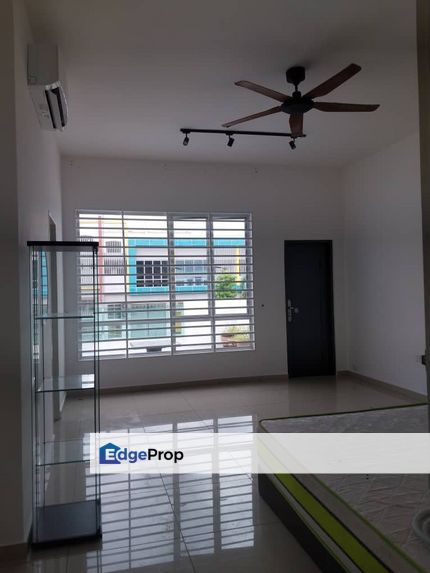 Tiara sendayan,double storey,partial furnished , Negeri Sembilan, Seremban