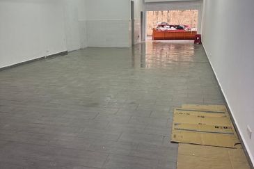 Pusat Komersial Rasah Prima