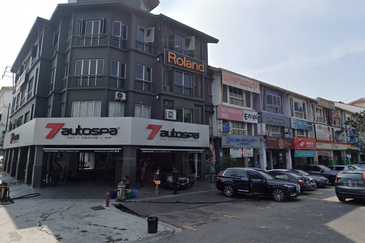 Setia Prima @ Setia Alam 3 Storey Shop Entire Building For Sale Facing Main Road Near Jalan Meru