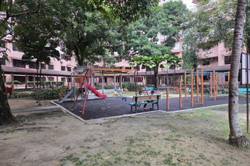 Bayu Tasik Condominium