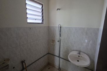 Bayu Tasik Condominium