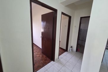 Bayu Tasik Condominium