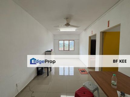 Bukit Segar Cemara Apartment FOR SALE at Cheras Near Eko Cheras Lerisure Mall Taman Connaught UCSI, Selangor, Cheras