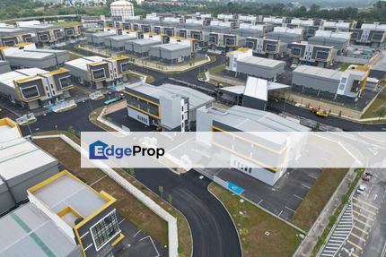 Semi Detached Factory Besides KL Seremban Highway Well Secured Industrial Park, Negeri Sembilan, Nilai