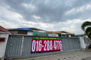 2.5 Acres Freehold Detached Factory For Sale at Nilai, RM260/sqft only, can move in immediately