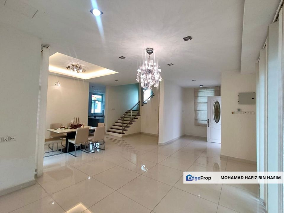 𝟑 𝐒𝐓𝐎𝐑𝐄𝐘 𝐁𝐔𝐍𝐆𝐀𝐋𝐎𝐖 𝐅𝐎𝐑 𝐒𝐀𝐋𝐄 𝐅𝐔𝐋𝐋𝐘 𝐑𝐄𝐍𝐎𝐕𝐀𝐓𝐈𝐎𝐍, 𝐅𝐔𝐋𝐋 𝐒𝐄𝐀 𝐕𝐈𝐄𝐖 SOLOK TELUK KUMBAR,11920,BAYAN LEPAS,PENANG, Penang, Teluk Kumbar