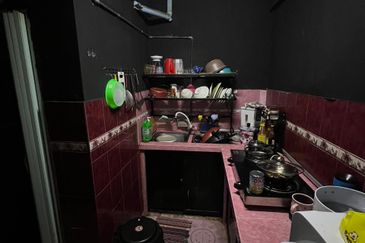 Rumah Pangsa Seri Pauh