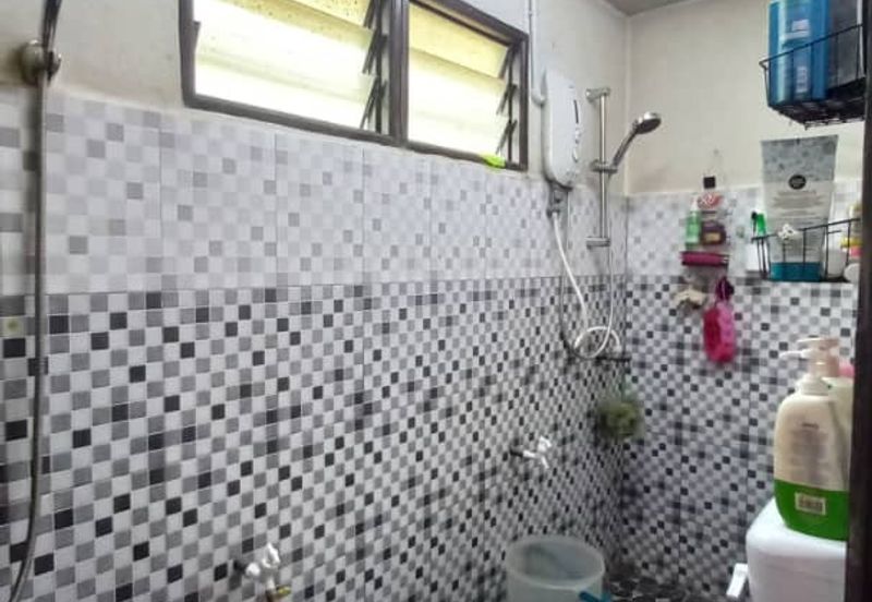 RUMAH BUNGALOW UNTUK DIJUAL, MUKIM KARANGAN