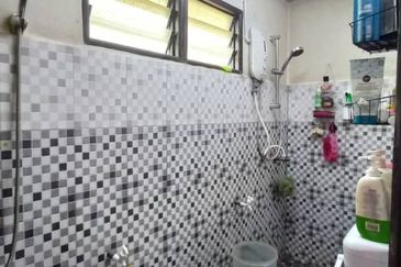 RUMAH BUNGALOW UNTUK DIJUAL, MUKIM KARANGAN