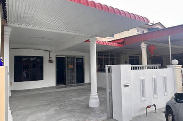 DOUBLE STOREY TERRACE