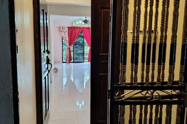 RUMAH FLAT UNTUK DI JUAL