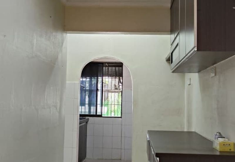 RUMAH FLAT UNTUK DI JUAL