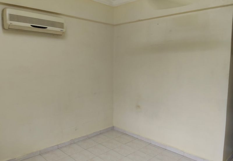 RUMAH FLAT UNTUK DI JUAL