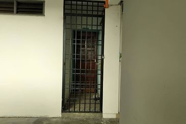 Taman Teluk Air Tawar Indah