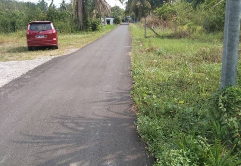 TANAH KAMPUNG UNTUK DIJUAL 