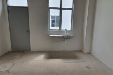 SHOP OFFICE FOR SALE & RENT